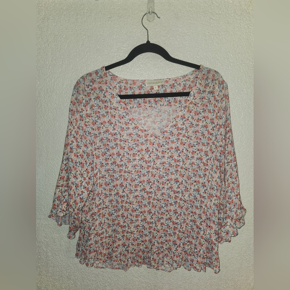 GUC Cynthia Rowley "V-Neck 3/4 Bell Sleeves All Over Floral Ruffle Trim Top" XL - Picture 4 of 12